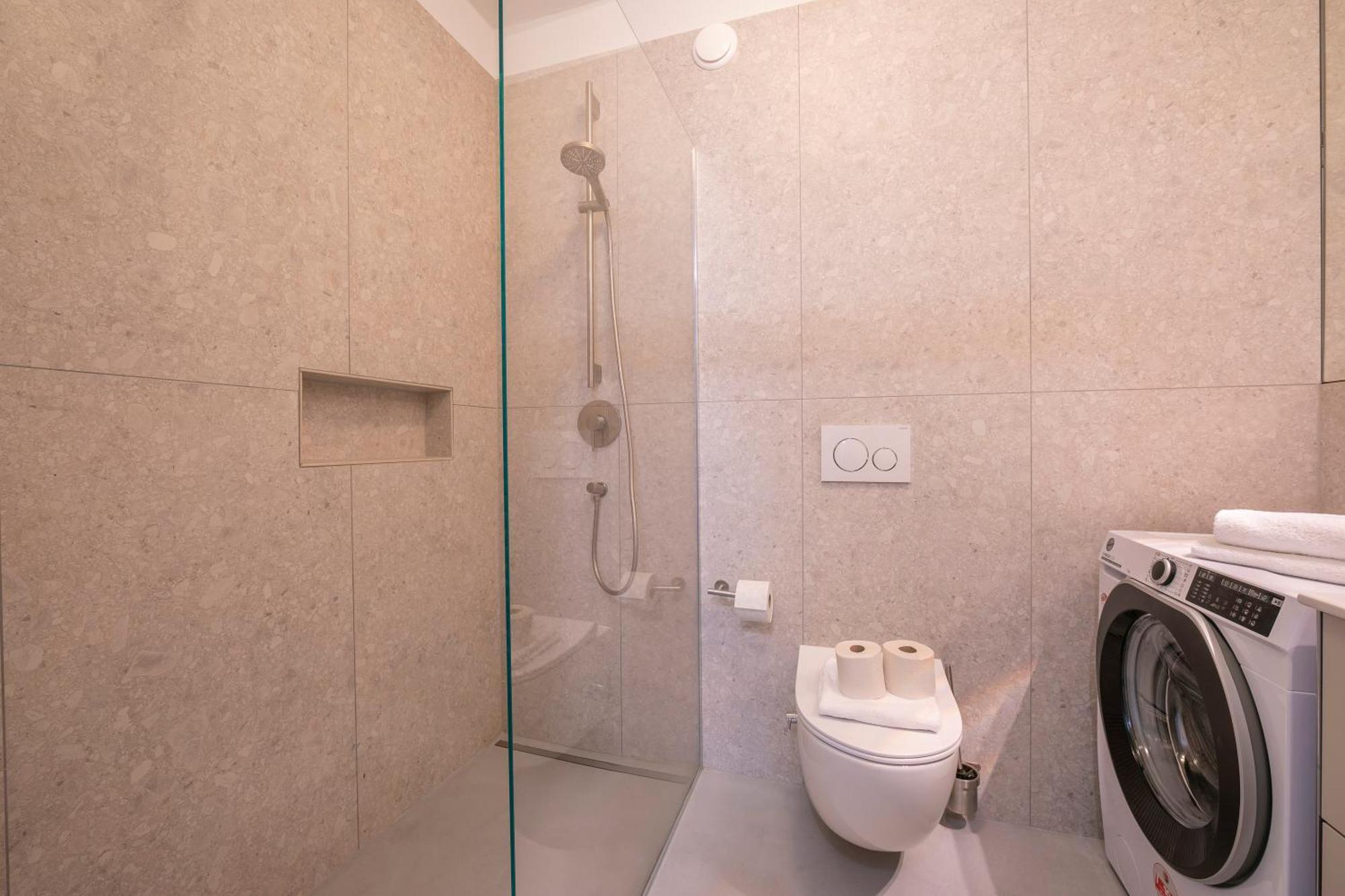 Coloratura - Happy Rentals Paradiso Luaran gambar
